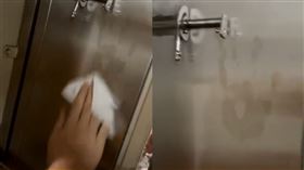 家裡鐵門手印一直擦不掉！她發毛求解方（圖／翻攝自爆廢公社臉書）