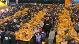 初九天公生！高雄玉皇宮參拜人潮爆滿
