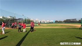 ▲味全龍春訓在斗六棒球場，圖為副球場。（圖／記者蕭保祥攝影）