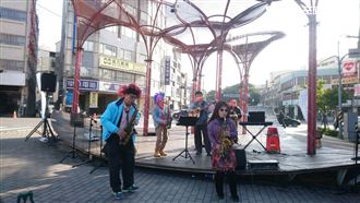 山城唯一　元宵情人節市集音樂會登場