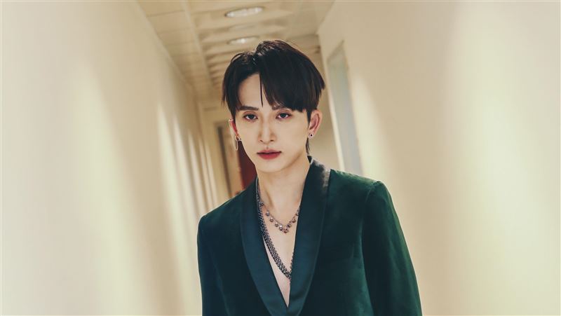 邱鋒澤合體INFINITE南優鉉！圓夢唱韓文