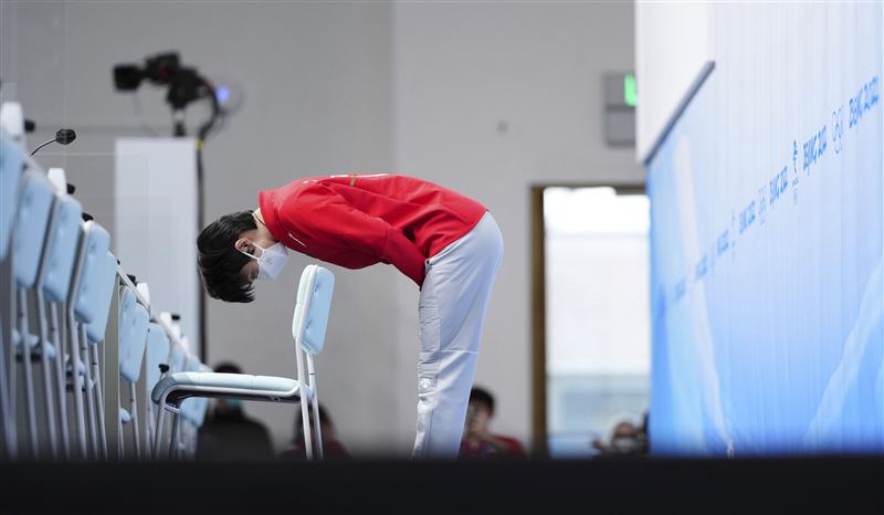羽生結弦5度鞠躬！超量止痛藥硬撐