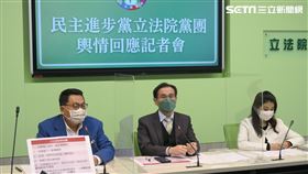 民進黨團15日上午召開輿論回應記者會。（圖／記者盧素梅攝影)