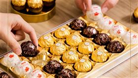 原PO的金莎被同事偷吃。（示意圖／翻攝自Ferrero Rocher 臉書）