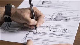 ▲保時捷獨家設計草圖成為車迷NFT收藏品。（圖／Porsche提供）