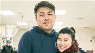 為老公進浴缸　林美秀「說好不弄臉」