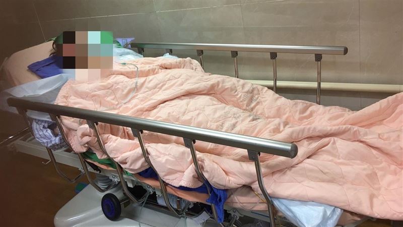 尋仇？外役監科長遭鋁棒毆　妻女嚇哭