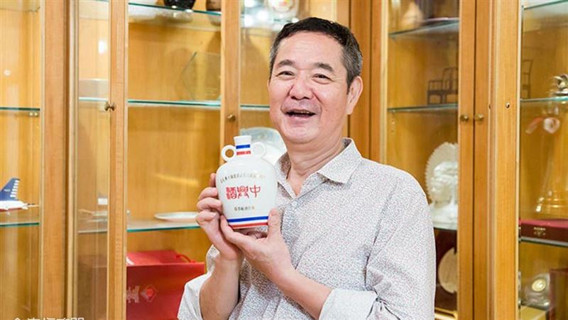 巴戈真實身份曝光驚人　不怕被封殺