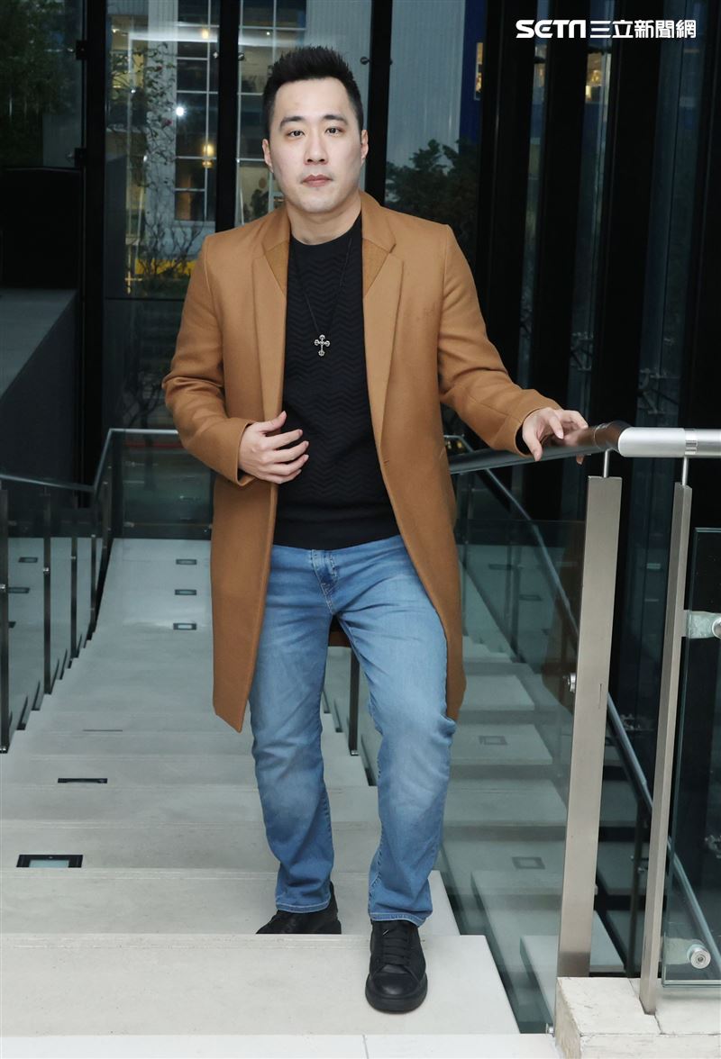 余祥銓三立新聞網專訪。（記者邱榮吉/攝影）