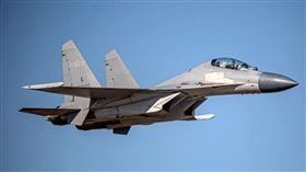 0218共機擾台。（圖／翻攝自國防部即時軍事動態）