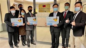 我國駐立陶宛代表黃鈞耀(圖/翻攝自臉書)