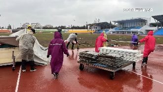 澎湖中小聯運停辦　選手冒雨到場才知