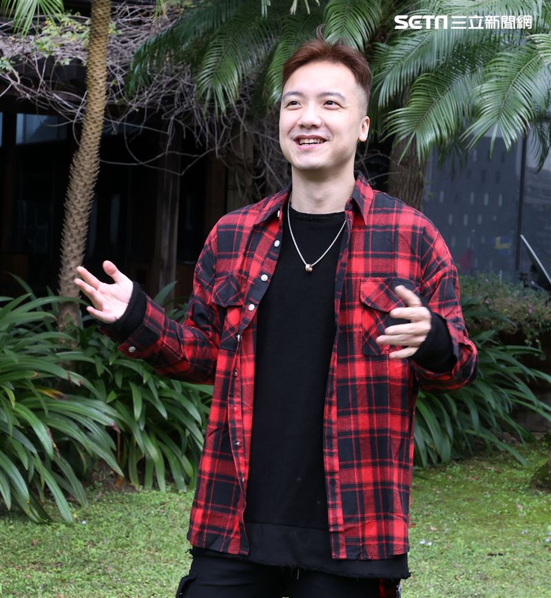 圤智雨導演三立新聞網專訪。（記者邱榮吉/攝影）