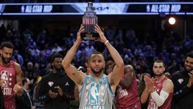 柯瑞進「16記三分球」創紀錄　狂轟50分率隊明星賽取勝（圖／美聯社／達志影像）