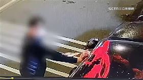 前職棒球員借錢不成 朝百萬車撒冥紙潑紅漆