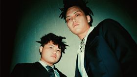 小卡比（左）與蛋頭BG8LOCC （右）首度合作。（圖／奧爾娛樂提供）