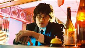 鶴 新樂園 Forbidden Paradise提供