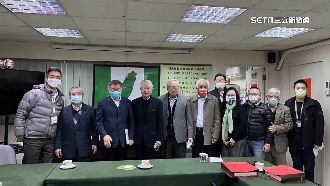 獨／柯文哲拜會獨派　稱兩岸立場一致