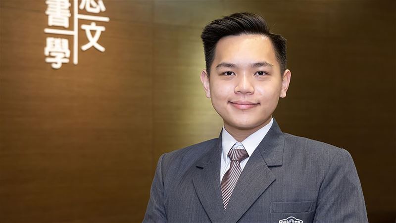比哈佛更難進！他被錄取拿千萬獎學金