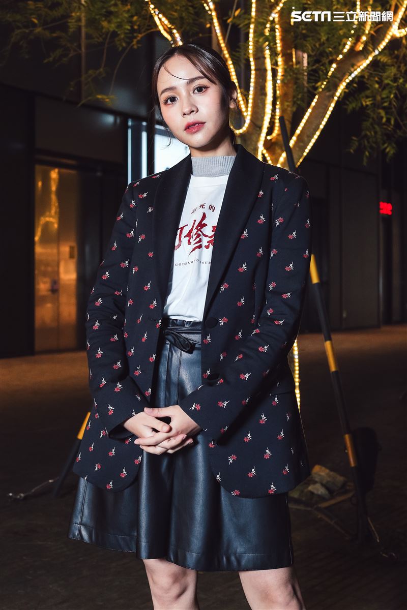 黃姵嘉三立新聞網專訪。（圖/記者楊澍攝影）