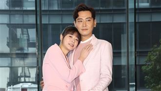 李燕護理師制服誘惑　台8霸總悲傷了