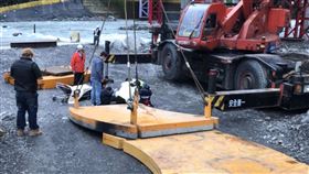 新北市，新店，工地，吊車，鋼板，骨折，截肢