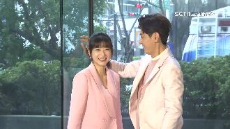 6度飾演情侶！李燕扮俏護士尬霸總