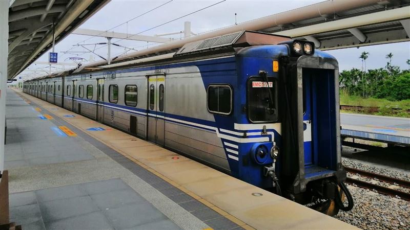 紀念好多2車票　他興奮護貝卻崩潰了