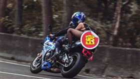 重機,後座,黑絲襪,女子