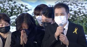 追悼海董／張榮華