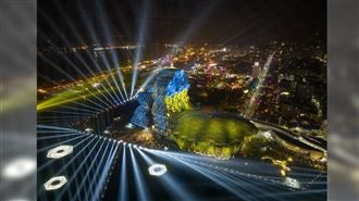 挺烏克蘭　高雄燈會黃藍光聲援