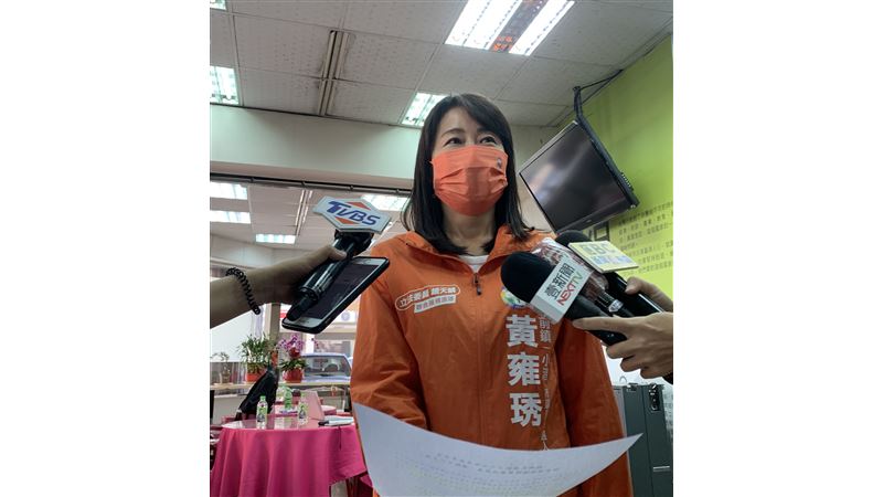國民黨發言人真面目曝光！綠營批忘恩