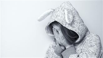 單親辣媽靠賣眼淚養4孩　價錢令人驚呆