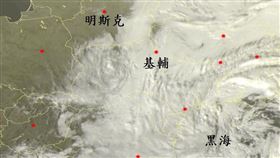 鄭明典貼衛星照「看不清基輔地面」！網嗨喊：凍死俄羅斯，圖／翻攝自鄭明典臉書