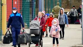 烏克蘭難民撤離到斯洛伐克（圖／AP授權）