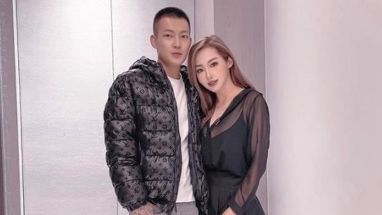 鳳梨挨轟不尊重女性　辣女友心疼發聲