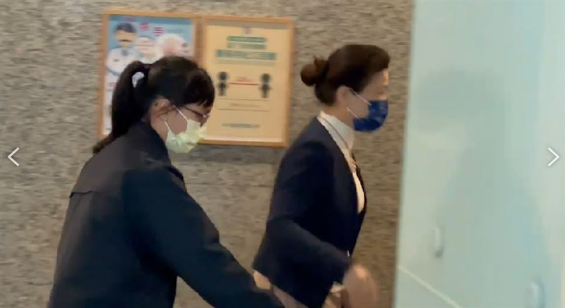 全台無預警大停電，經濟部長王美花急赴台電。（圖／翻攝畫面）