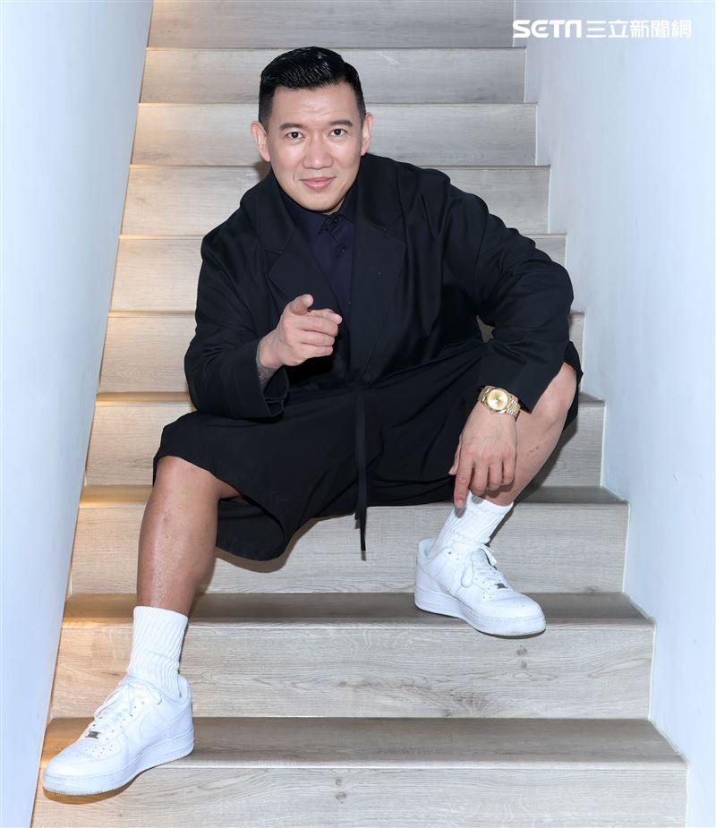 杜汶澤麻辣鴨血三立新聞網專訪。（記者邱榮吉/攝影）