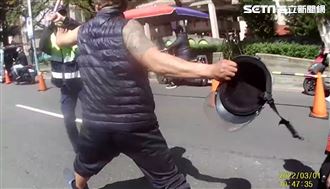 不爽排氣遭取締！暴力騎士毆打攔檢員