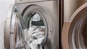 洗衣服,洗衣機,曬衣服 （圖／翻攝自PIXABAY）
