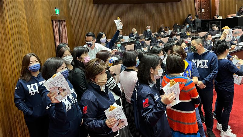 立院31日前邀蘇揆報告303停電案