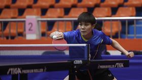 全運會桌球女單  鄭怡靜晉級（3）110年全國運動會桌球女單賽事17日舉行，代表台北市出賽的桌球好手鄭怡靜（圖）以4比1擊敗代表桃園市的黃歆，晉級下一輪。中央社記者吳家昇攝  110年9月17日