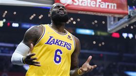 ▲詹姆斯（LeBron James）攻下全隊最高26分，湖人本季對戰快艇4連敗。（圖／美聯社／達志影像）