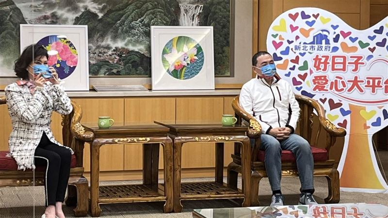 納豆腦出血復健中　侯友宜曝最新病況