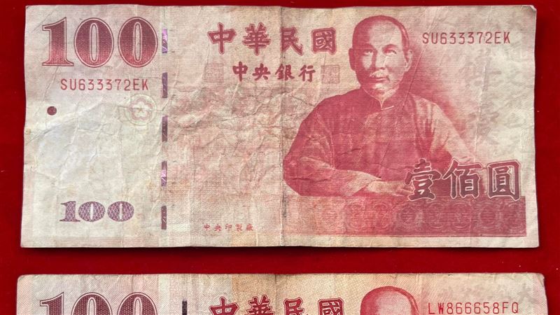哪張是假鈔？他貼真假鈔對比　網看嘸