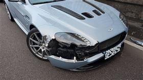 維修費,奧斯頓馬丁,麥拉倫,環東大道,追撞,車禍,超跑,賓士（圖／翻攝畫面）