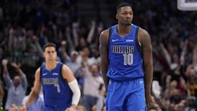 ▲芬尼-史密斯（Dorian Finney-Smith）上演準絕殺。（圖／美聯社／達志影像）