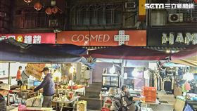 康是美饒河店熄燈。（圖／記者陳韋帆攝影）