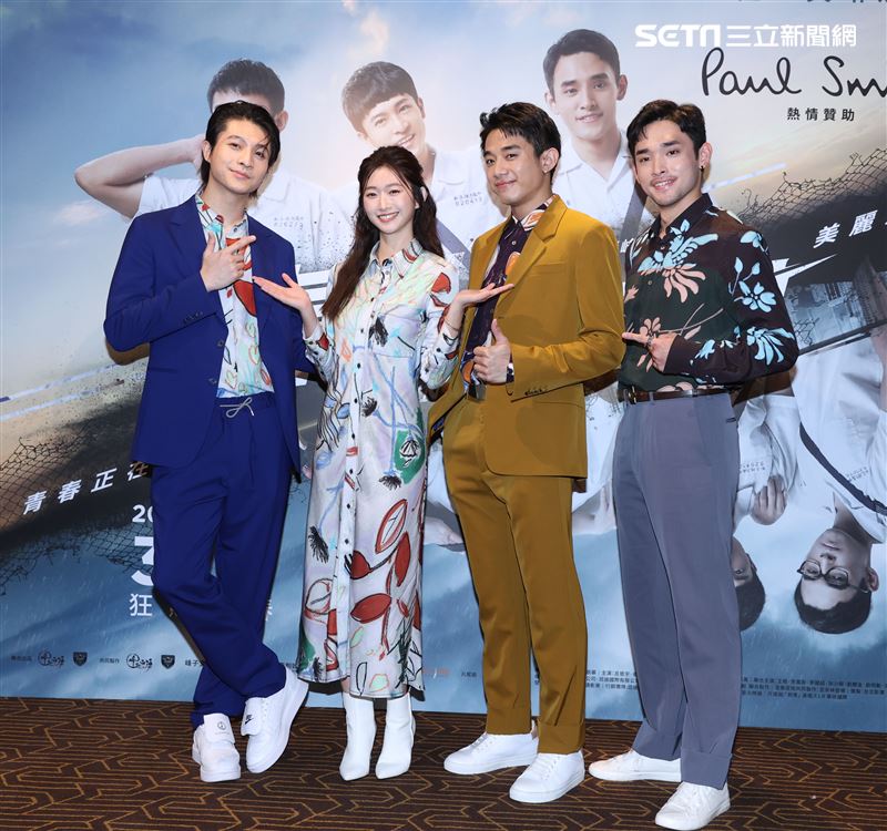 呂孟宇、初孟軒、商鼎、晏柔中出席電影「青春換日線」首映。（記者邱榮吉/攝影）