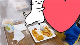 一名媽媽在臉書社團爆料公社貼出幼兒園校外教學給孩子吃的午餐，質疑「這就是小朋友的午餐」。（圖／翻攝自爆料公社）